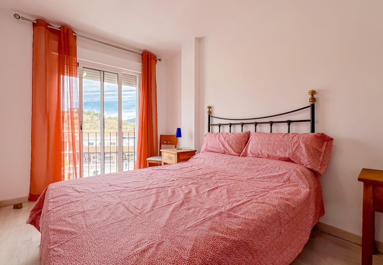 Ferienwohnung in Mijas - Cala de Mijas, 3 dormitorios 6 personas