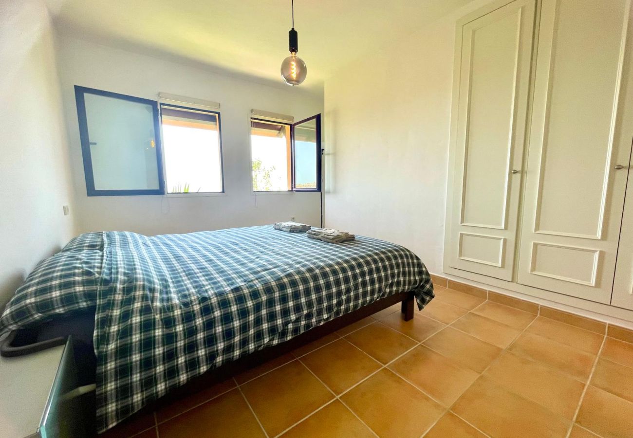 Ferienwohnung in Mijas - Calahonda,penthouse 2 beds with sea views